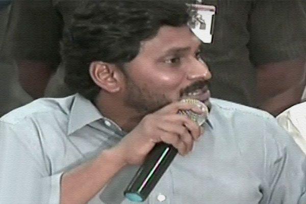 Jagan Turns Blind Eye to Chandrababu Naidu Good Work