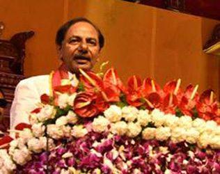 KCR About Chinna Jeeyar Swamy