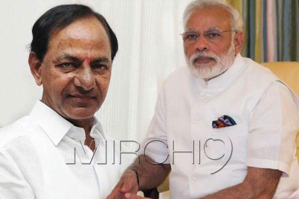 KCR National Politics Plan Upset with Narendra Modi Cash Ban