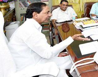 KCR Shifts Focus on to Districts Development