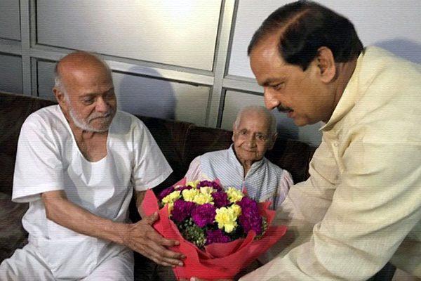 kanu-ramdas-gandhi-in-critical-stage