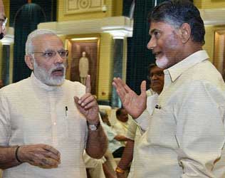 Modi Asks Chandrababu Naidu to Lead out of Demonetization Crisis!