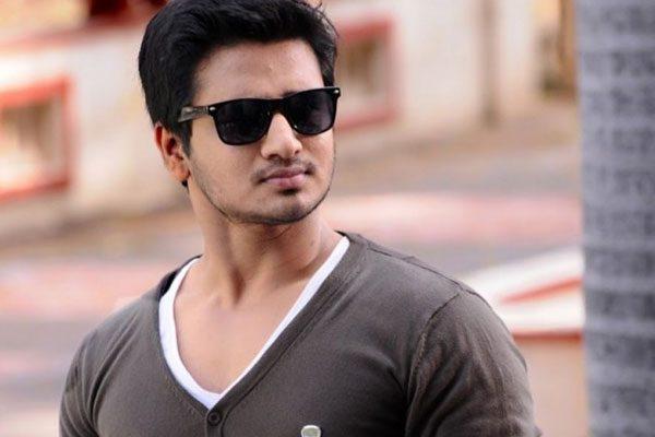 nikhil-siddharth-says-no-black-money-responds-modi-notes-ban