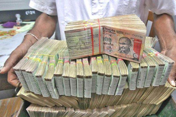 pm-modi-banned-big-notes-bank-closed-2-days