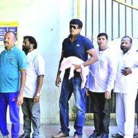 Ravi Babu Shocks the people standing in ATM Queue Hyderabad