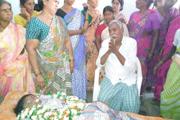  Telangana Women Suicide 500, 1000 Rupees Notes Ban