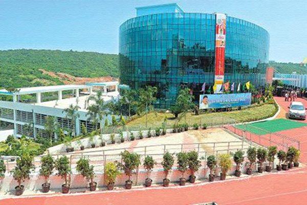 Vizag Study IT Suffers Headache Visakhapatnam IT Research 