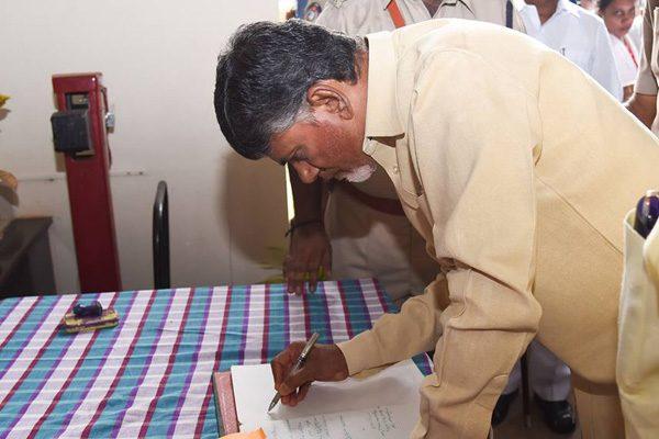 ap employees salary in new 2000 rupees notes
