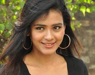 Hebah Patel Nanna Nenu Naa Boyfriends Kumari 21F