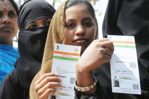 aadhar-card-mandatory-for-cashless-transactions