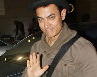 Aamir Khan Gets a Huge Christmas Gift from Pakistan