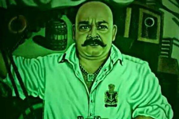 bald-look-of-the-superstar-mohanlal-going-viral