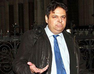 faiz-siddiqui-demands-1-million-bucks-from-oxford