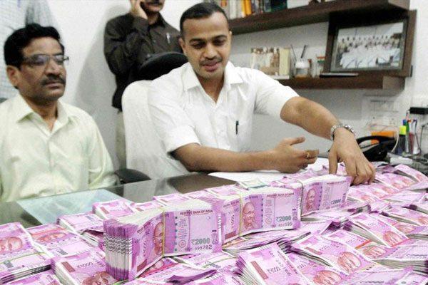income-tax-department-takes-up-the-biggest-ever-scrutiny-operation