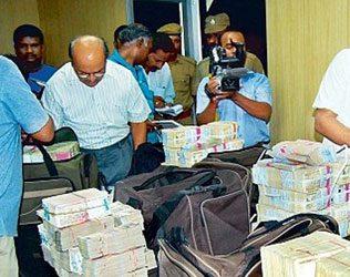 income-tax-warnings-for-black-money-holders