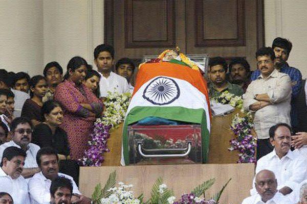 Jayalalithaa's Demise - Impact on Indian Politics