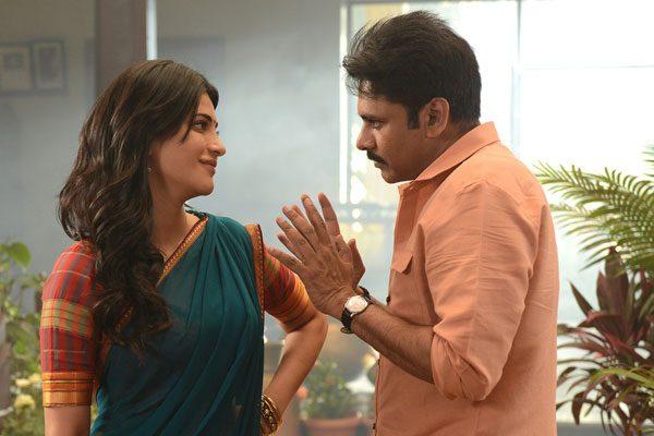 katamarayudu-movie-stills-review-talk-shruthi-haasan-pawan-kalyan