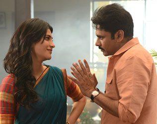 katamarayudu-movie-stills-review-talk-shruthi-haasan-pawan-kalyan