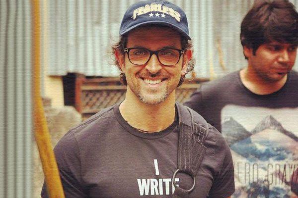Media Curious over Hrithik Roshan Singapore Trip with Her