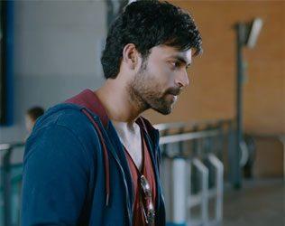 mister-teaser-talk-srinu-vytla-surprises-changing-gears