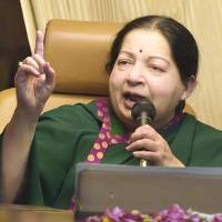 Nurses Talk about Jayalalithaa's Last Days in Apollo Hospital