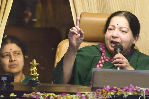Nurses Talk about Jayalalithaa's Last Days in Apollo