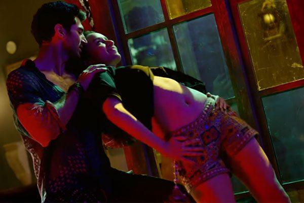 ok-jaanu-humma-humma-song-is-revamped-with-hotness