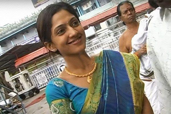Paruvu Heroine Sheela New Slim Look