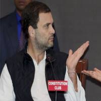 Rahul Gandhi pic with Hilarious Posture Goes Viral