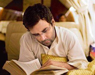 rahul-gandhi-to-fly-away-while-narendra-modi-gets-ready