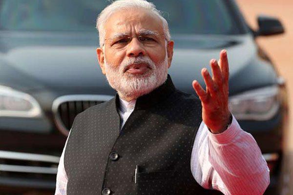 Rumours Narendra deposited 25000 rupees in bank accounts
