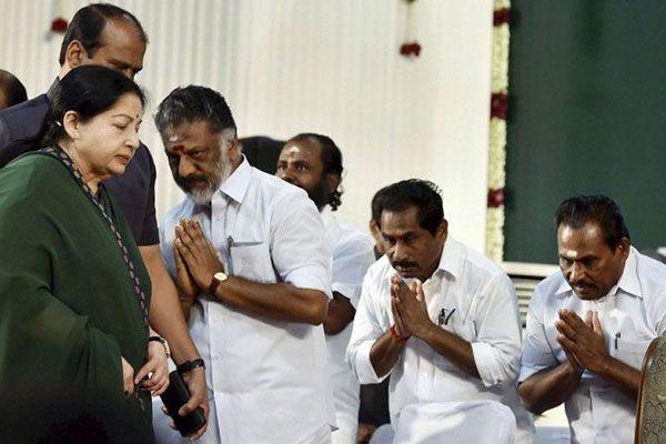 signatures-collection-for-jayalalithaa-replacement