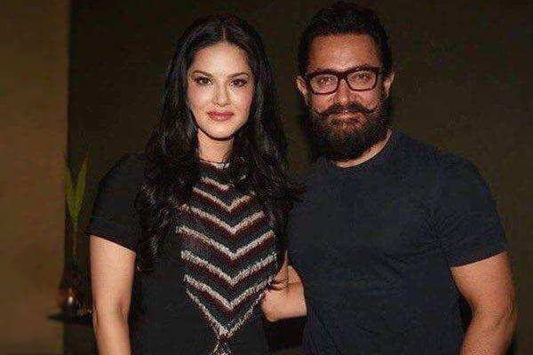 Spotting Sunny Leone, the Aamir Khan Walked up to Her