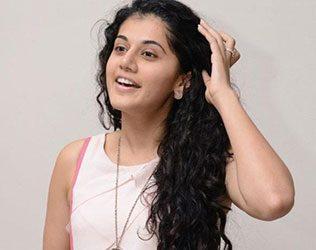 Taapsee Waiting for Her Deceased Mom to Comeback!