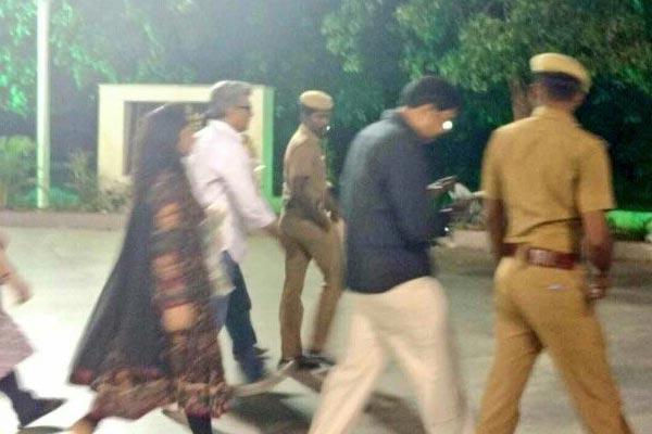 This Star Hero Ajith Made No Excuses for Jayalalithaa