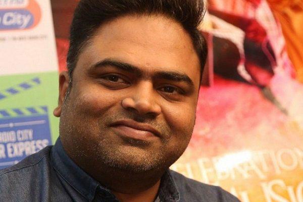 vamshi-paidipally-twitter-first-follower-mahesh-babu