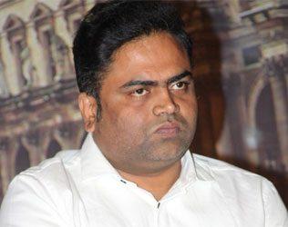 vamsi-paidipally-makes-twitter-debut-with-grand-announcement