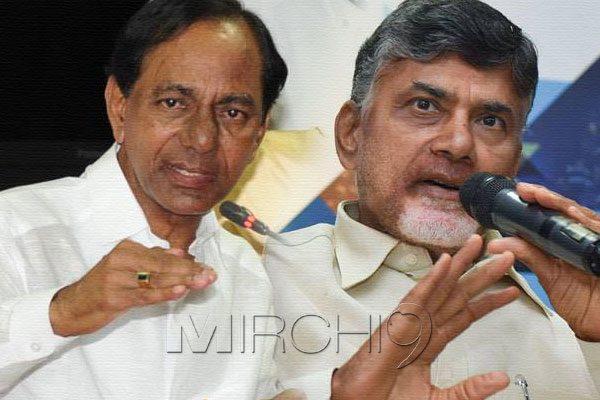 Demonetization: Who Is Right - Chandrababu or KCR?
