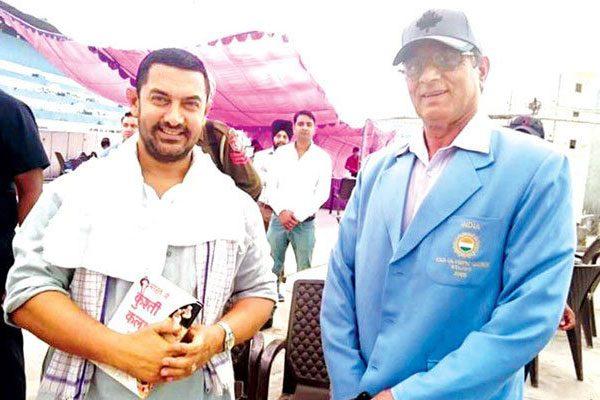wrestling-coach-pr-sondhi-is-not-happy-with-blockbuster-dangal