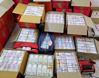 20-lakhs-2000-notes-raid-income-tax