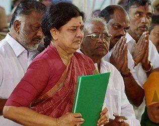 Backlash for Sasikala in Jayalalithaa's Turf?