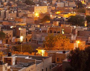 credai-demonetization-to-shoot-real-estate-prices