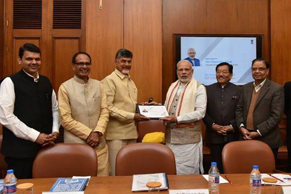 Chandrababu Naidu Meets Narendra Modi