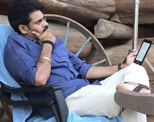 How Long Will Pawan Kalyan Continue the Twitter War