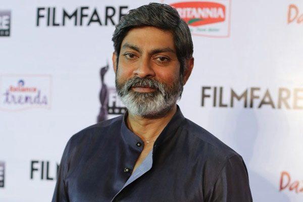 Jagapati Babu Will Sport Bald Look After Making 40 Crore 