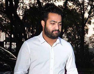 NTR Turning Shah Rukh Khan of Tollywood!