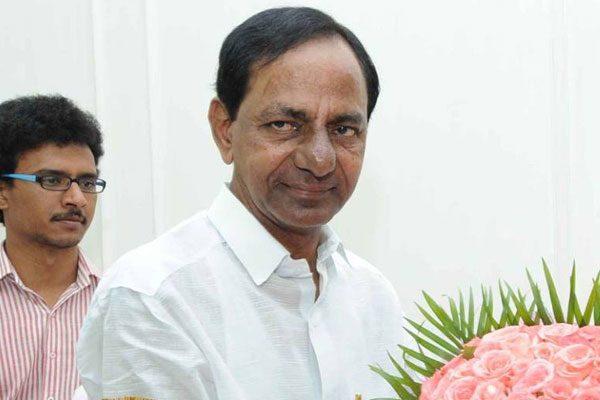 KCR to Throw the Ball of His Promise into Center's Court