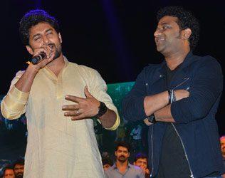 Nani Smart Cover up for His Stage Mistake at Nenu Local Audio Launch