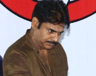 pawan-kalyan-attends-khaidi-no-150