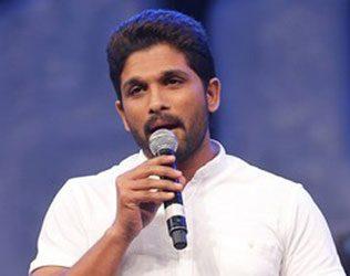 pawan-kalyan-fans-attack-allu-arjun
